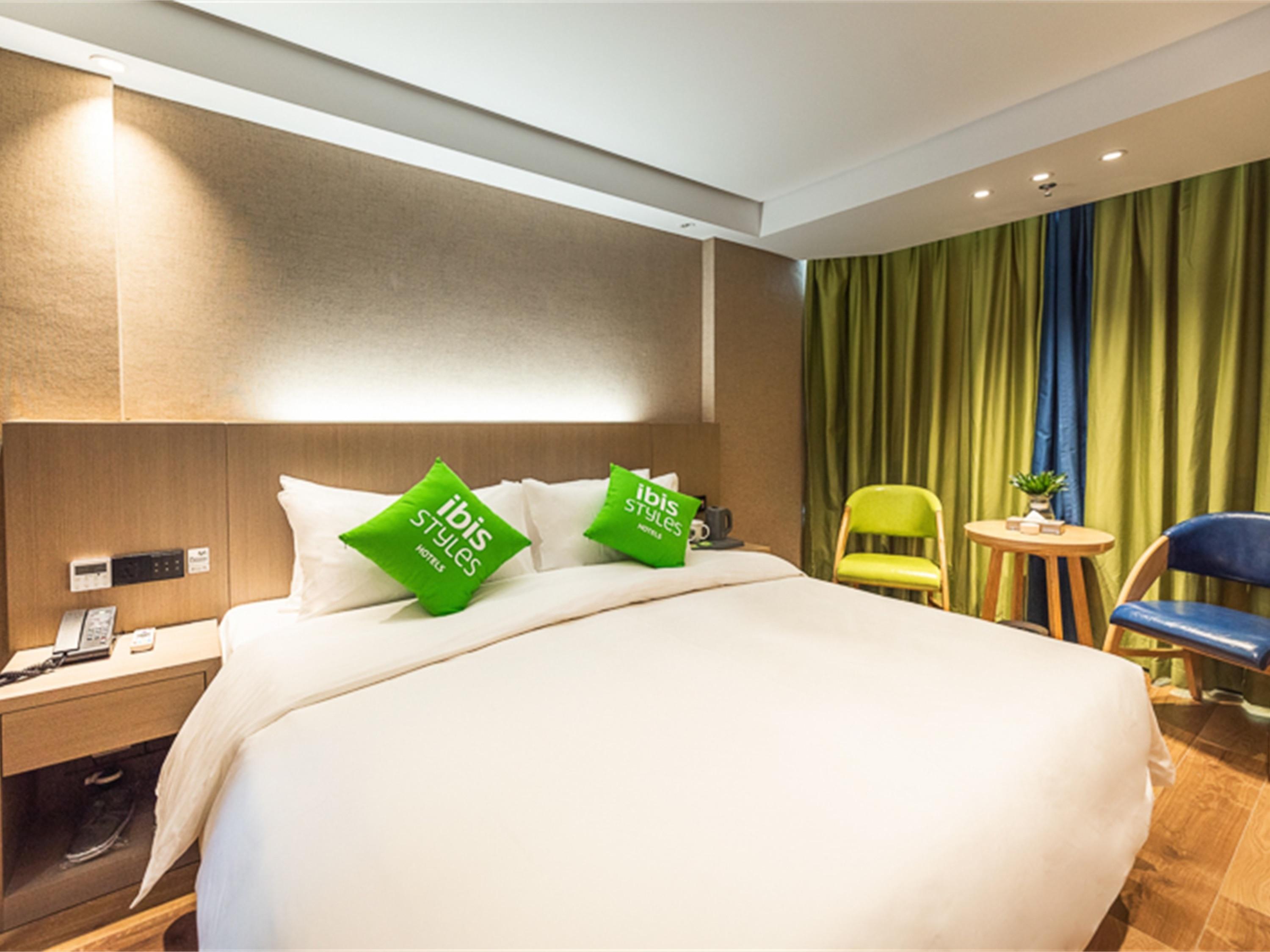 Отель Ibis Styles Fuzhou Wuyi Square Экстерьер фото